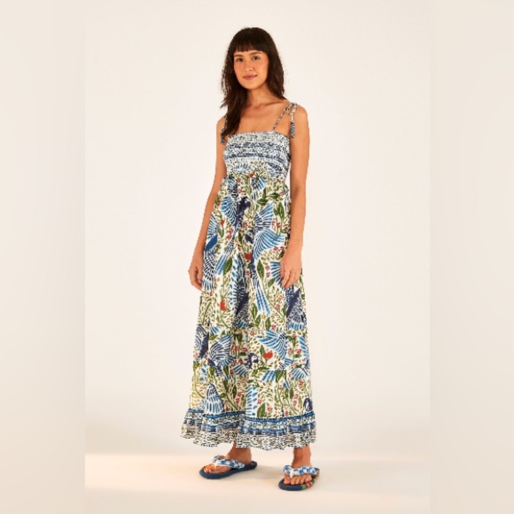 FARM Rio Off White Macaw Flight Smocked
Maxi Dress
